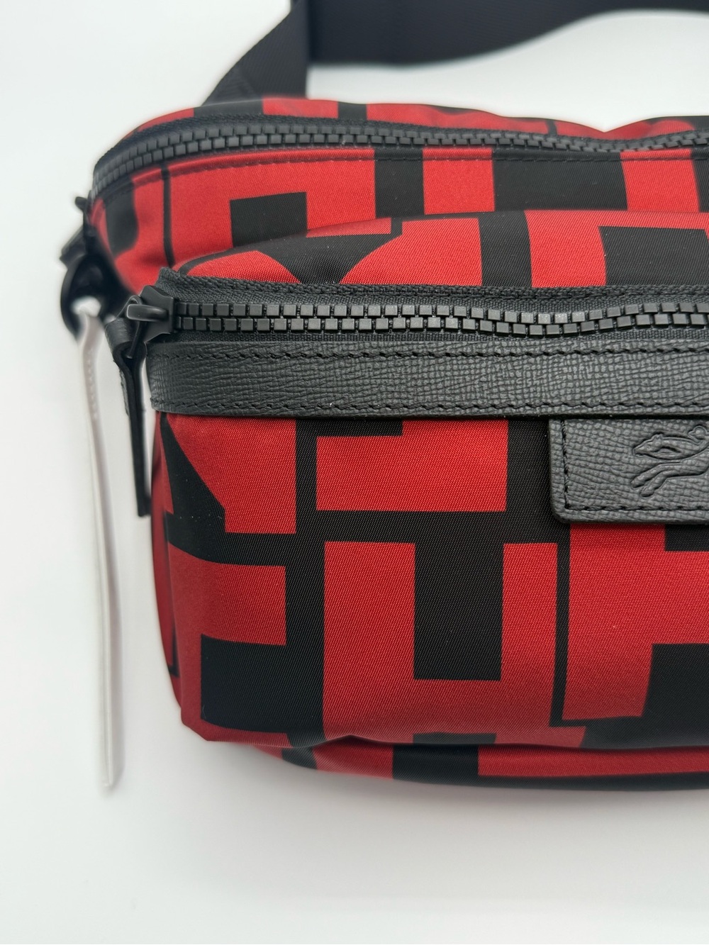 Longchamp Red and Black Logo-Print Belt Bag - Picture 2 of 13